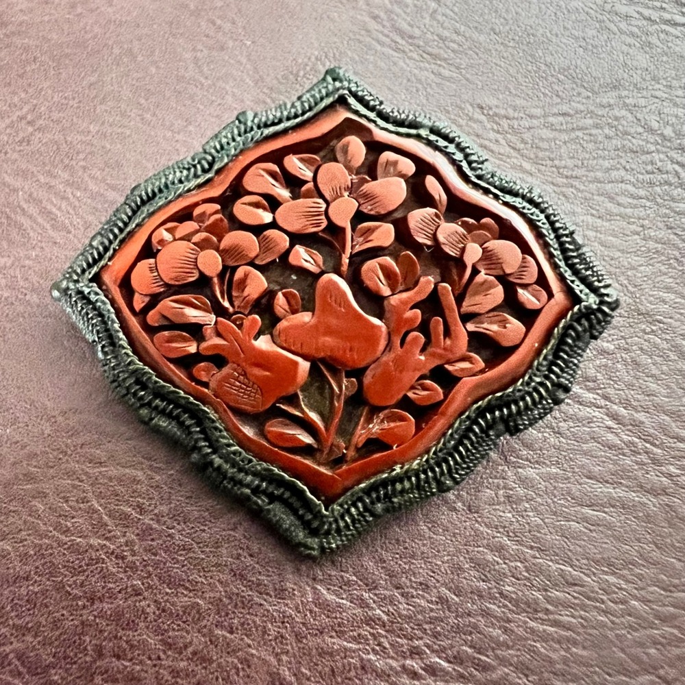 Vintage 1920s Carved Cinnabar Brooch Pin China Export Red Floral Silver Tone 2"